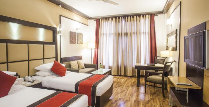 Hotel Maharaja Regency Ludhiana Buitenkant foto